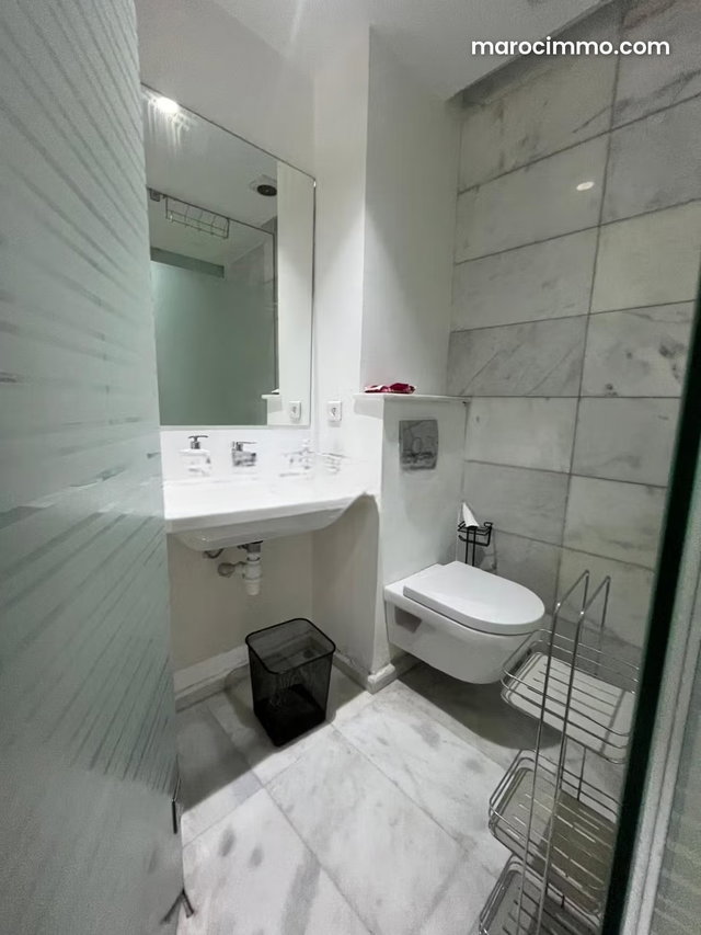 Apartment for rent in Triangle d'Or. 1 bedroom with ground floor balcony. — 5