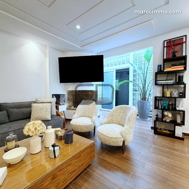 Studio rénové de 67 m² à Bourgogne Ouest — 2