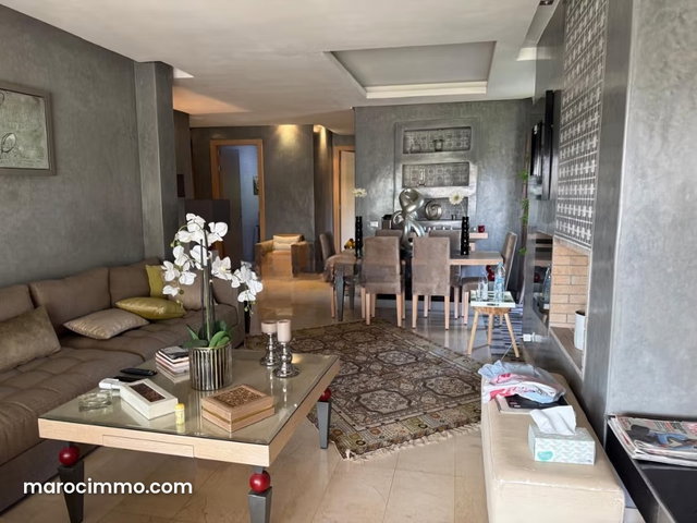 Favourite at Prestigia – 2 bedrooms, terrace and shared pool — 4