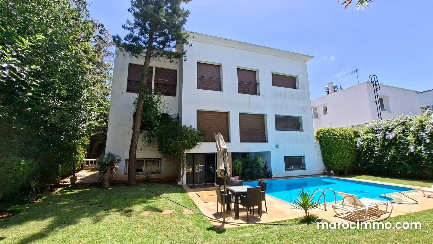 750 sqm Villa with Pool and Garden, Anfa, Casablanca — Casablanca