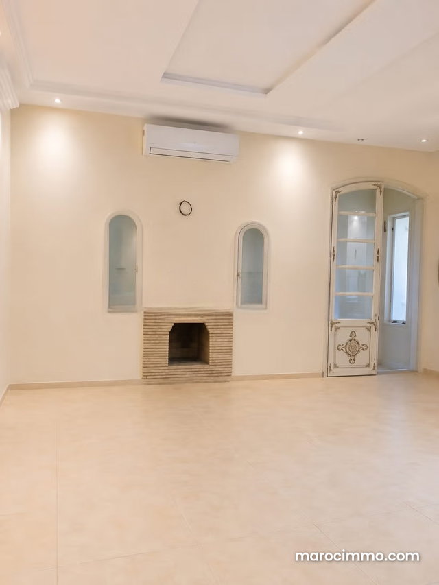 Rent villa with pool kl 13 fez road rak — 4