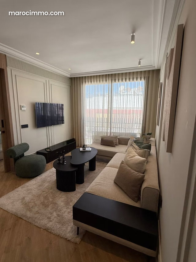 Très bel appartement en location à Bourgogne Ouest racine. 2 pièces. Meublé — 2
