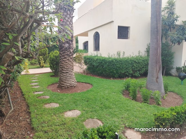 Villa à louer à Hay Riad Rabat — 5
