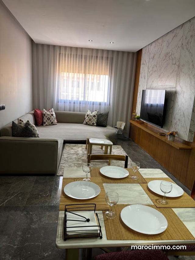 À louer appartement 2 chambres meublé moderne — مراكش