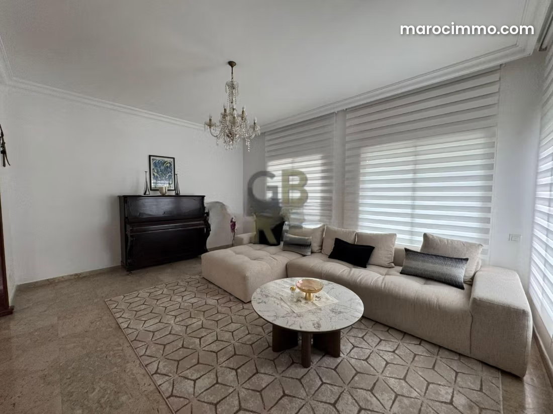 5-Bedroom Villa with Swimming Pool, Souissi, Rabat — Rabat