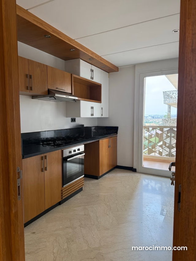 À louer – Magnifique appartement vide de 3 chambres — 5