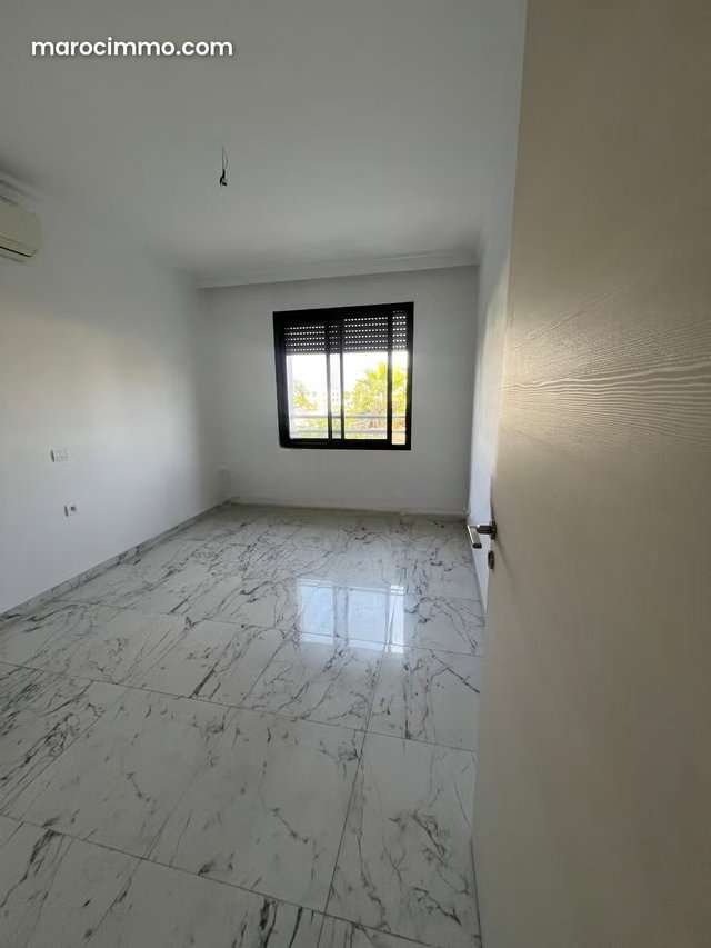 A louer espaces bureaux neufs route El Jadida — 4