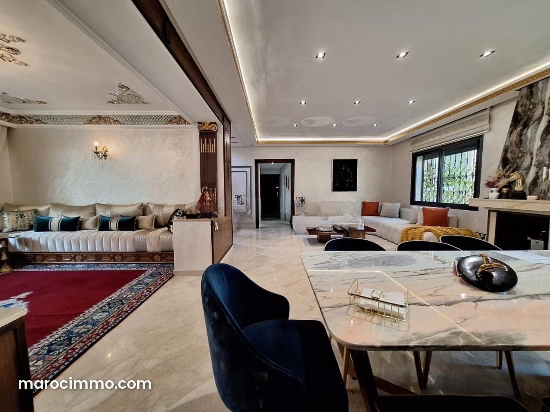 Appartement 5 pièces avec terrasse au Palmier Casablanca — Casablanca