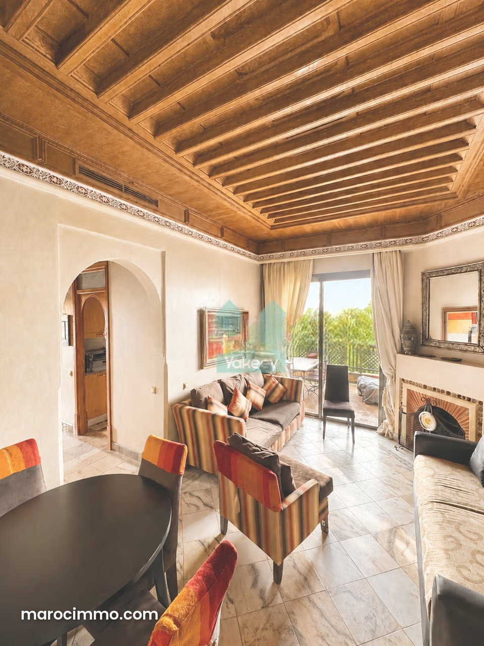 Charming Character Apartment with Terrace and Pool