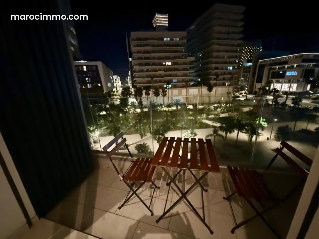 Furnished 60 m² Apartment with Terrace and Garage, Bourgogne, Casablanca — Casablanca