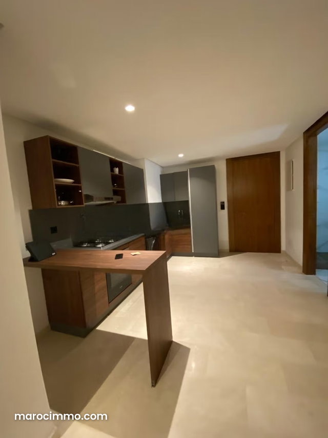 Bel appartement en location à Bourgogne Est. Surface de 60 m². Bien meublé — 3