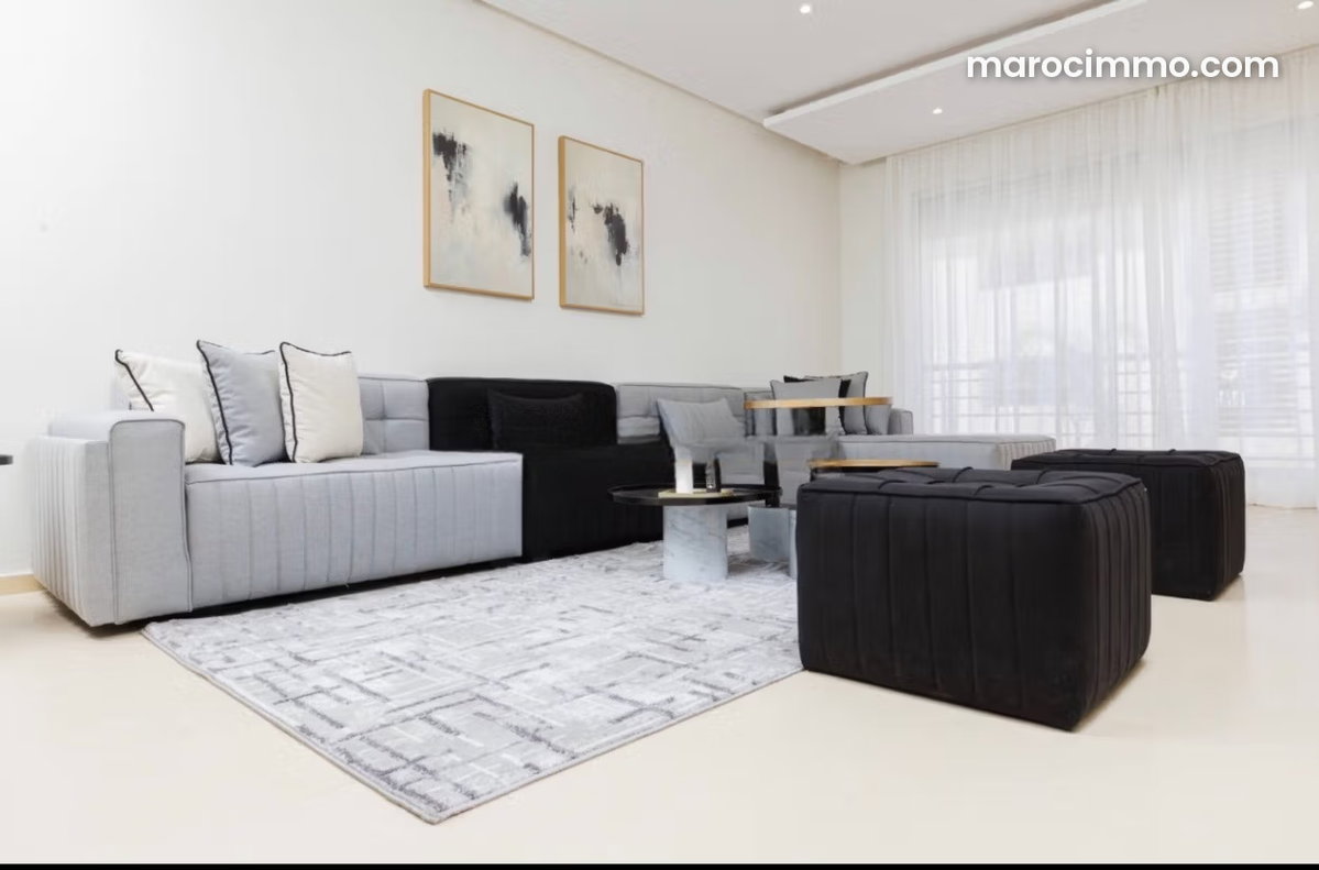 Bel appartement à vendre à Riyad. 3 pièces confortables. Prestation de conciergerie, air conditionné