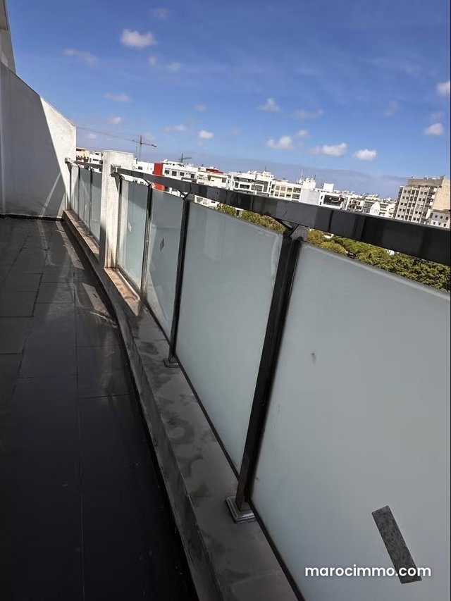 Appartement à louer à Les Hôpitaux. Surface de 70 m² — 4