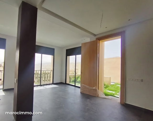 Magnifique villa neuve avec piscine et jardin — 5