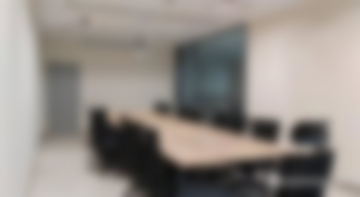 محل تجاري بارز للكراء بتمديد المعاريف في الدار البيضاء