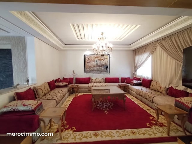 Villa à louer à Hay Riad — 5