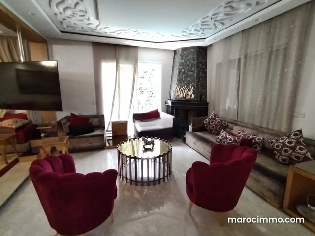 Villa à louer à Hay Riad — 3