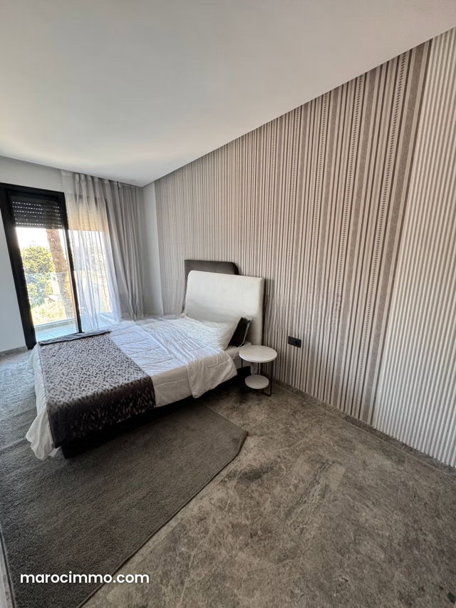 Studio meublé — 3