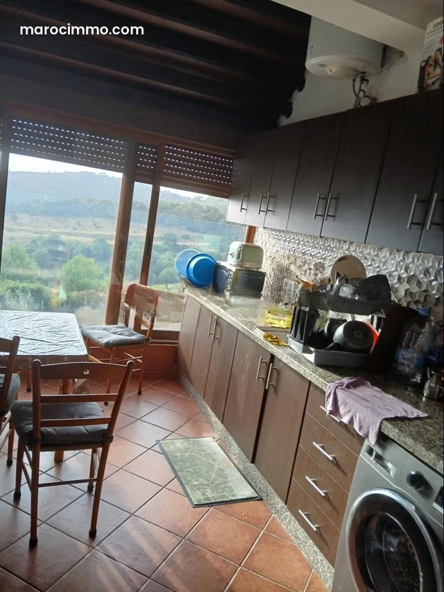 Vente d'un bel appartement à M'Diq. 3 chambres. Piscine et service de Conciergerie — 2