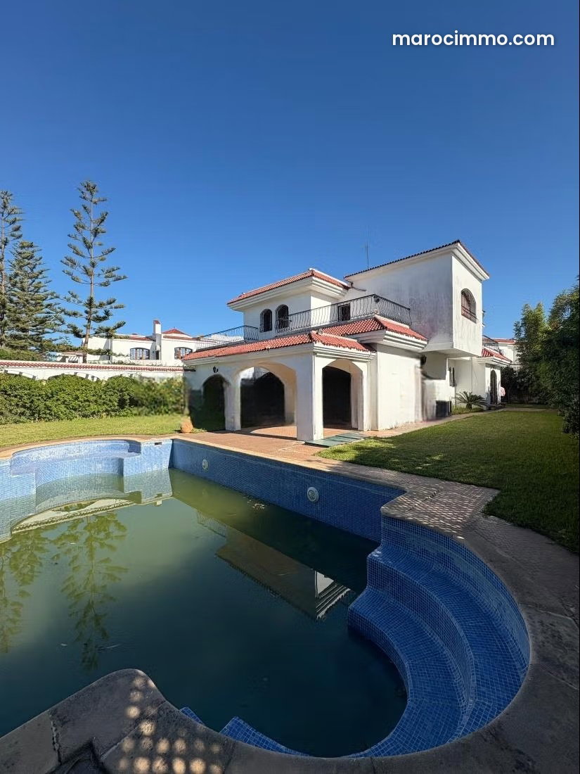 Luxury single-storey villa in Riyad, Rabat, with garden and swimming pool — Rabat