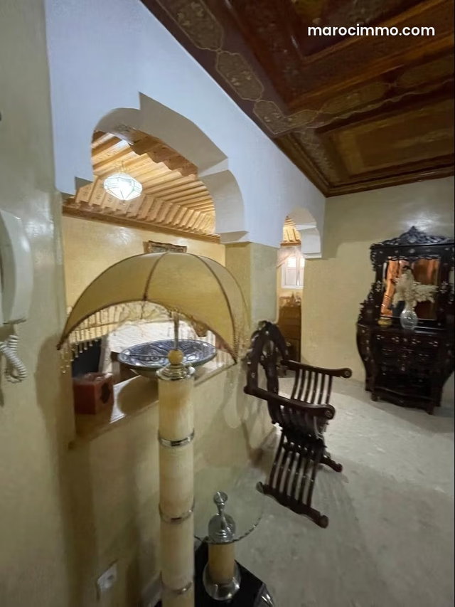 Appartement lumineux avec grande terrasse et parking titré — 3