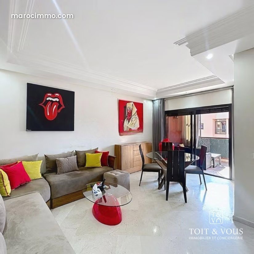 83 m² Apartment, Top Floor with Terrace, Guéliz, Marrakech — Marrakesh