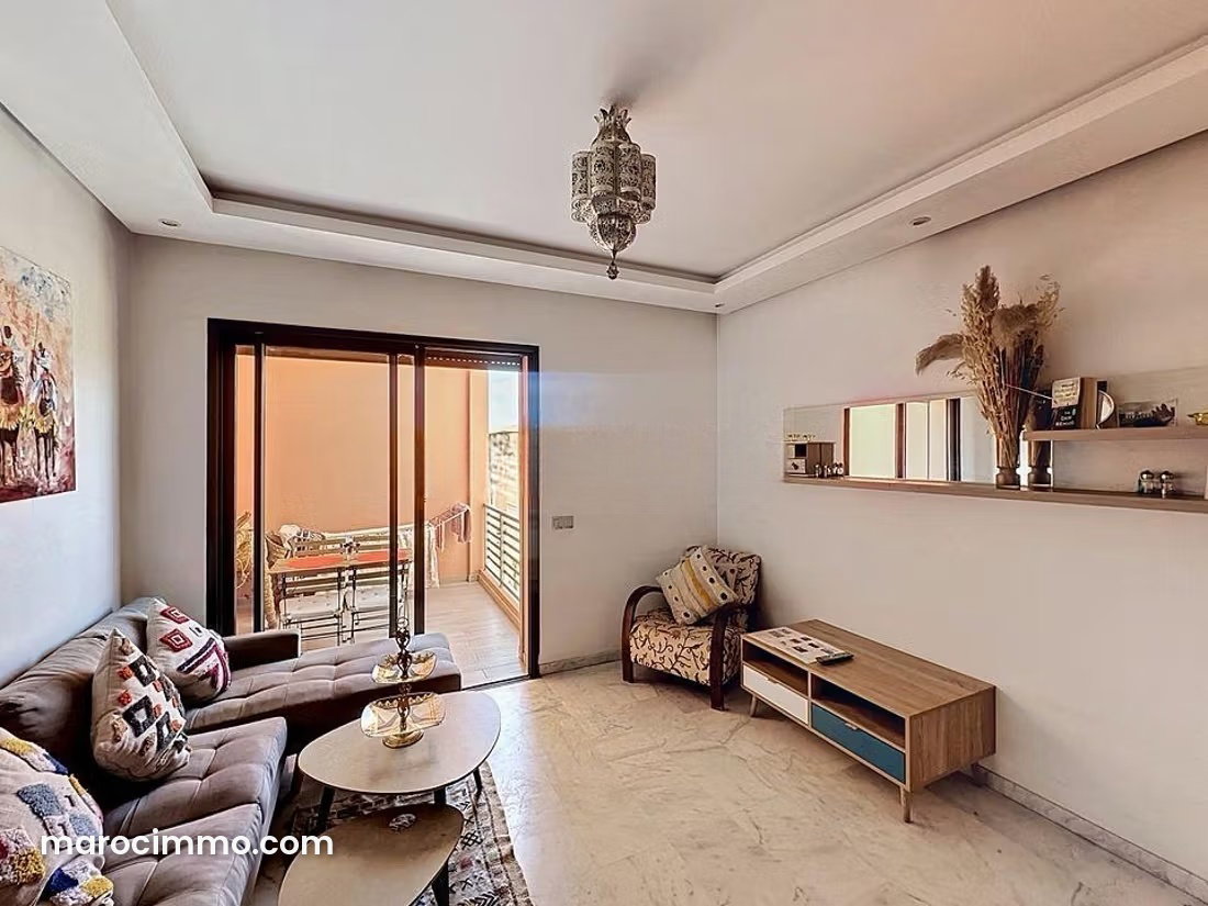 67 m² Apartment with Terrace and Parking, Gueliz, Marrakech — Marrakesh