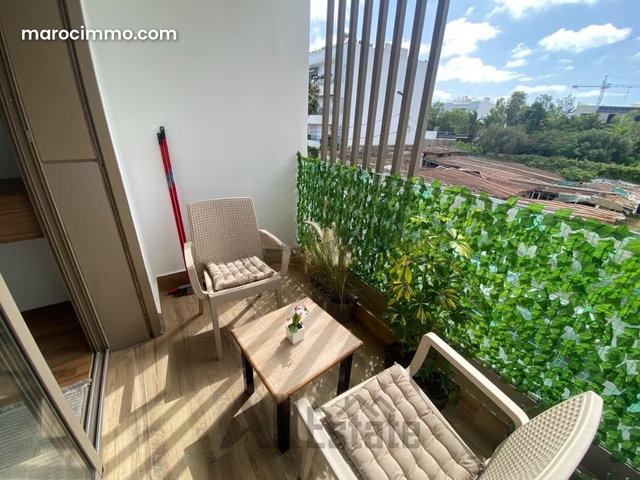 Studio meublé à louer – Oasis — 4