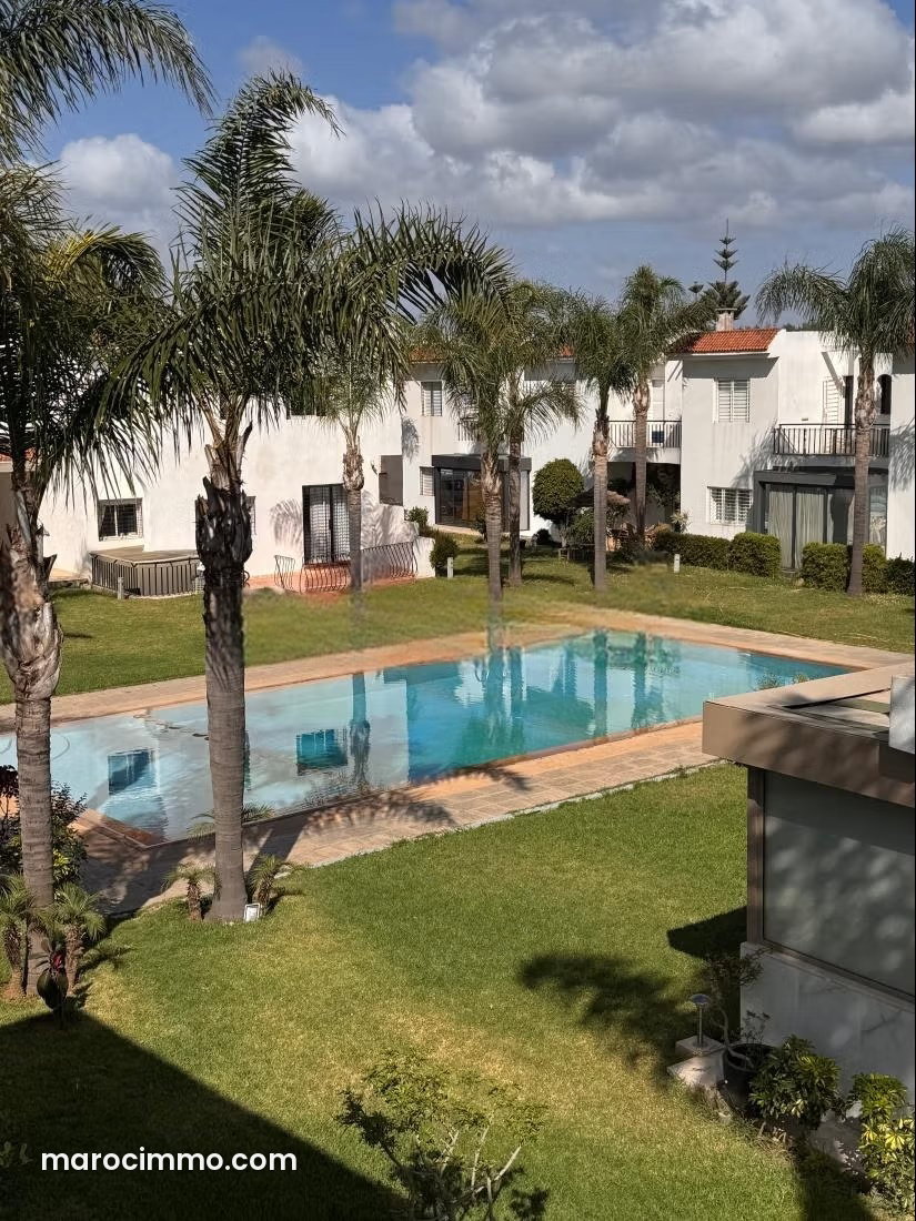 4-Bedroom Villa with Swimming Pool in Harhoura, Temara — Temara