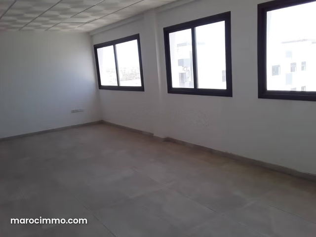 Office 38m² Izdihar Bouskoura 5000 Dh — Marrakesh