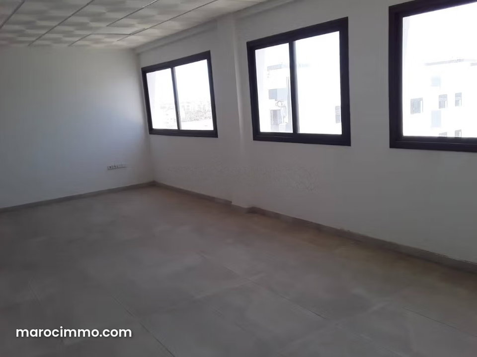 Bureau 38m² Izdihar Bouskoura 5000 Dh
