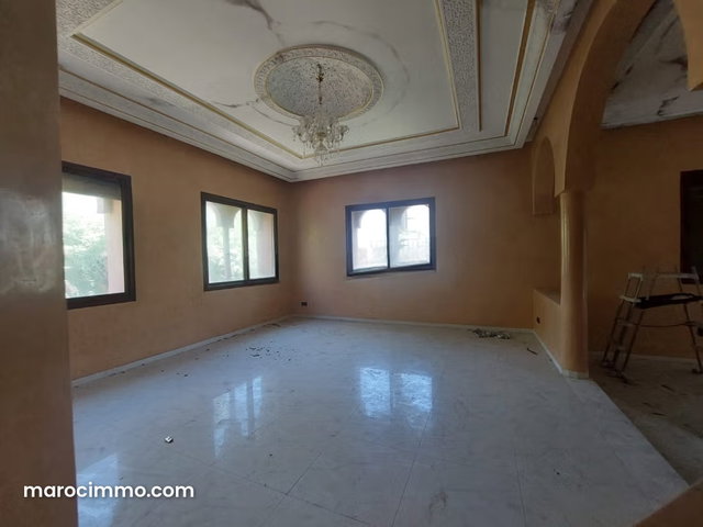 Villa ancienne dans le prestigieux quartier de Jbel Kbir — 5