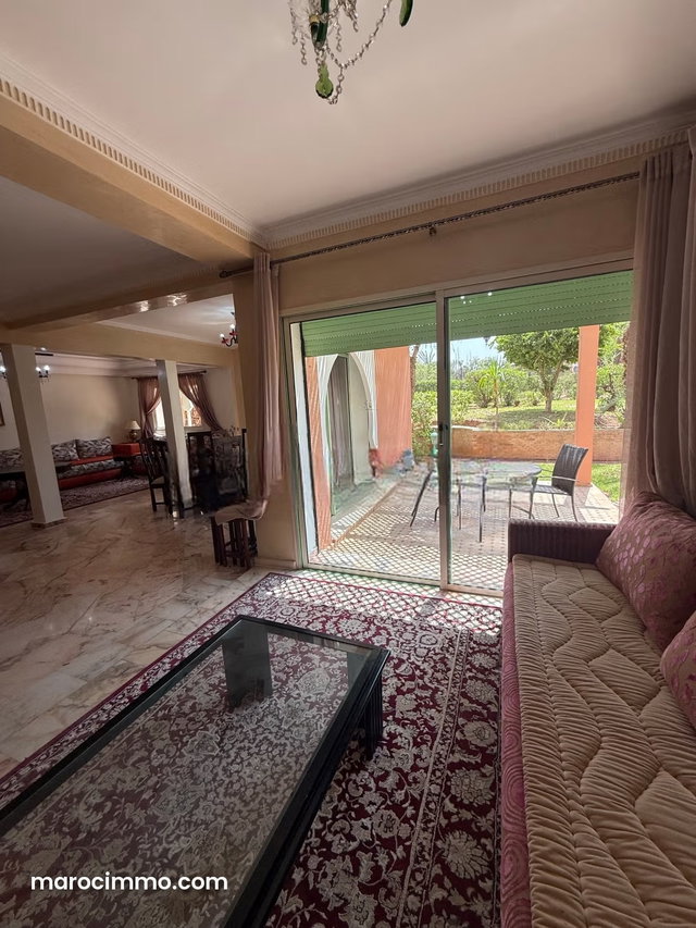 En plein cœur d les palmeraie Un bel Duplex avec 4 chambre dans une résidence avec piscine — 2