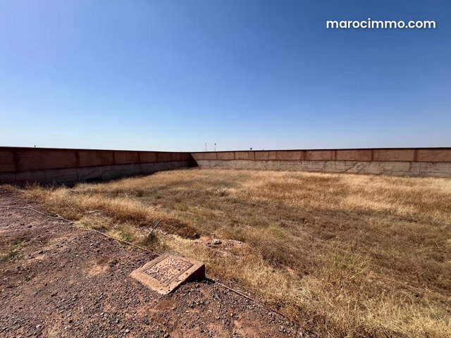 Beau terrain à la vente à Amelkis. Surface totale 1270 m² — 3