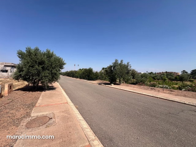 Beau terrain à la vente à Amelkis. Surface totale 1270 m² — 5