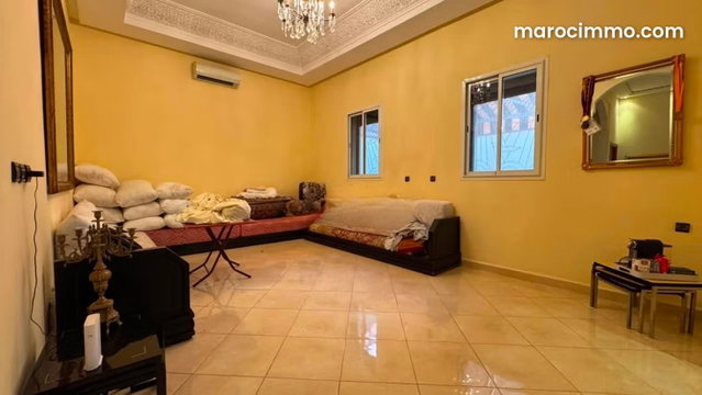 Magnifique villa à louer avec Avec. Bon prix targa — 4