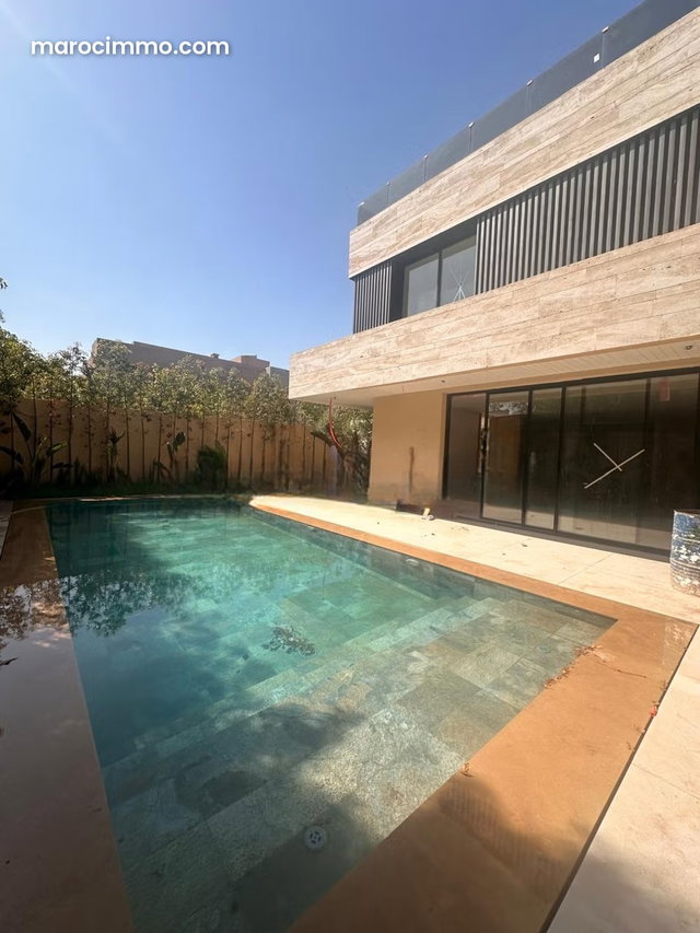 Villa haut standing à vendre – Route de tahnaout — 3