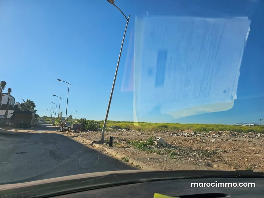أرض جاهزة لبناء فيلا في حي كاليفورنيا بالدار البيضاء — الدار البيضاء