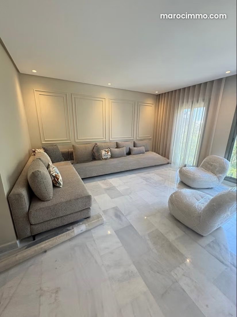 Furnished 50 m² Apartment with Terrace, Hermitage, Casablanca — Casablanca
