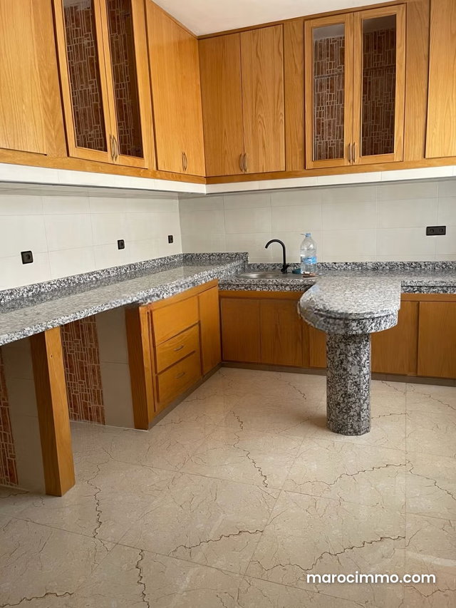Cozy 140 sqm Apartment for Rent in Hay Hassani, Casablanca — 2
