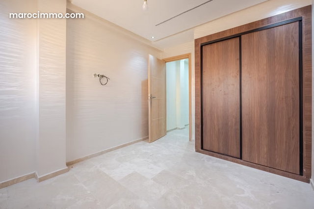 8 Apartments for Sale in Mhamid — 2