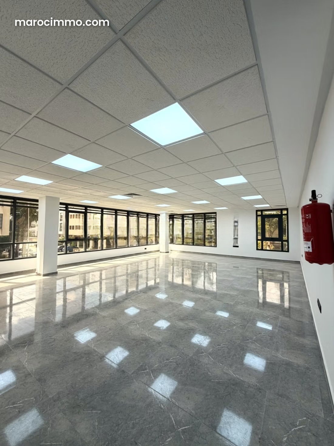 74 m² Office for Rent in Riad Oulad Mtaa, Temara — Temara