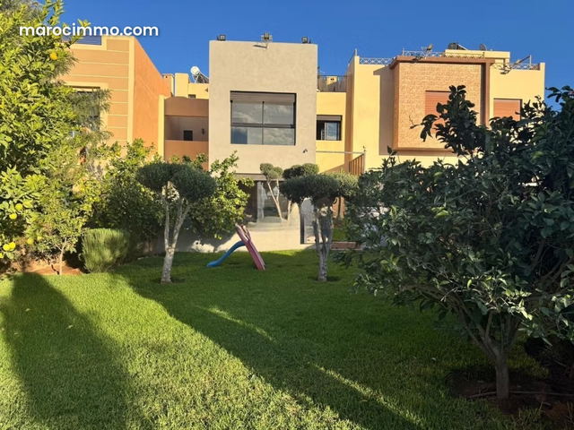 Maison moderne en résidence golfique — Marrakech