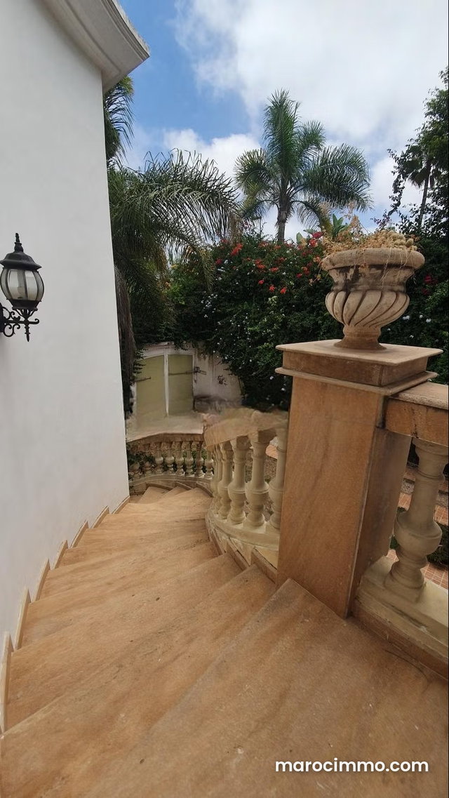 Magnifique villa à louer à Cil — 5