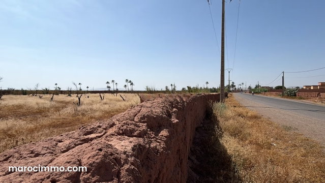 15,000 sqm Land Plot Titled 20 km from Marrakech — 2