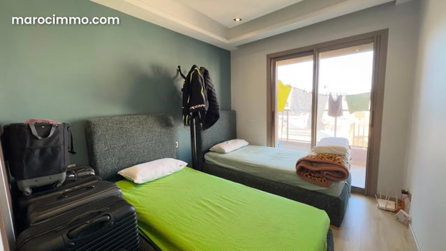Vend appartement à Plateau Al Batha. 3 grandes pièces — 5