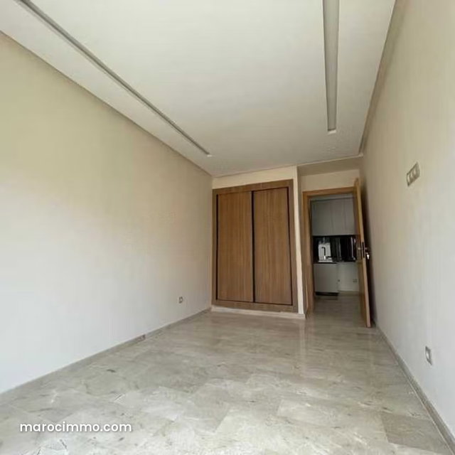 Appartement à Louer de 56.0 m² à Casablanca, Oulfa — 2