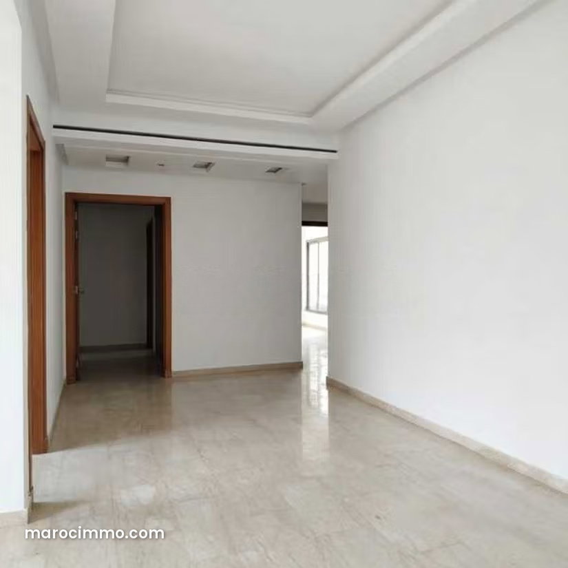 Apartment with Terrace in Casablanca’s Quartier des Hôpitaux — Casablanca