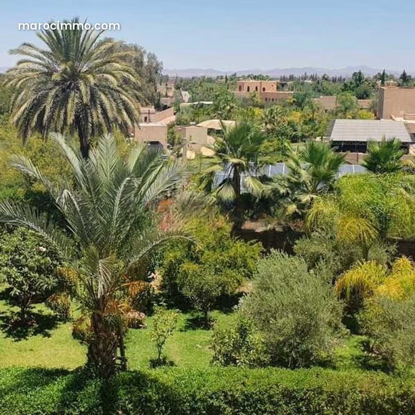 Appartement 113 m² avec jardin et garage à Marrakech — Marrakech