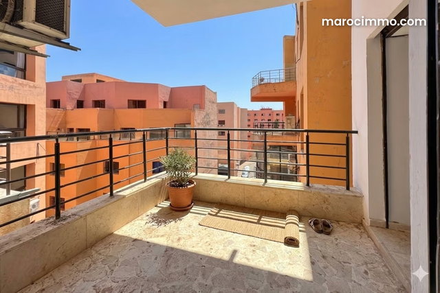 Pied à terre avec terrasse et parking, 5mn de guel — 3